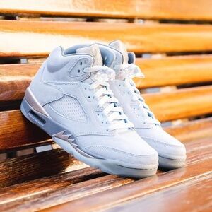 Retro 5 blue bird sz 9.5 W / 8 M